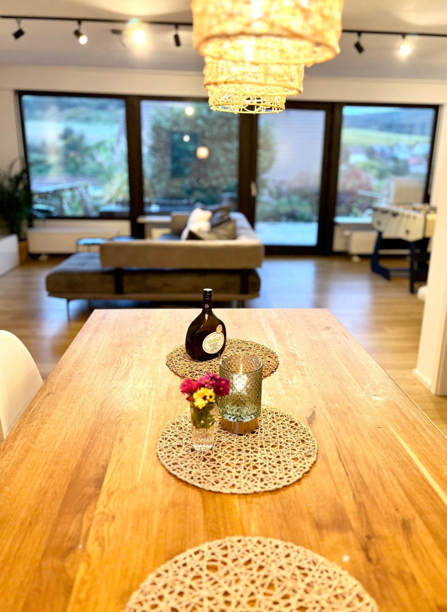 Ferienhaus Weinbergblick - Nahe Wuerzburg - 2 Schlafzimmer - Familienfreundlich - Terrasse Unterleinach Zewnętrze zdjęcie
